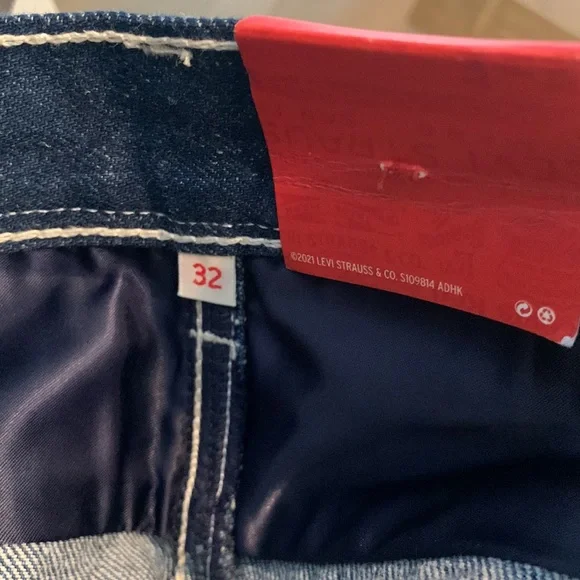 Levi's® Red TWISTED WOMEN'S JEANS
